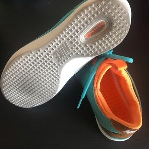 Nike Women Shoes Size 10